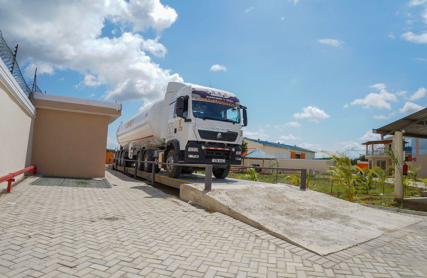 A Karam Gas tanker on the road